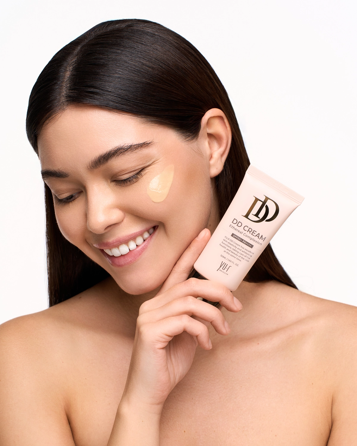 Тонувальний DD-крем SPF 50+ PA++++ YU.R Skin Solution DD Cream 50 мл (MEDIUM)